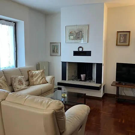 Bonaparte Apartment *